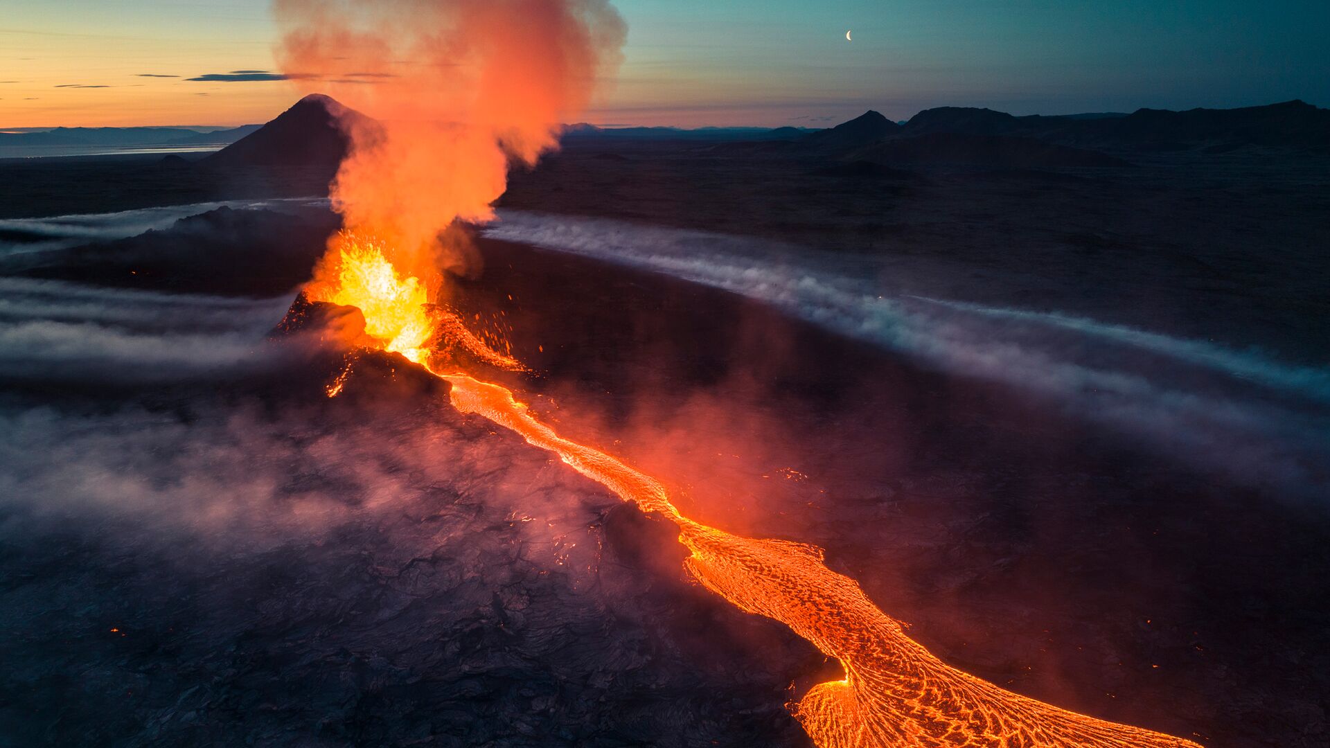 Reykjanes eruption 2023 birds eye view © Yiqun Zheng