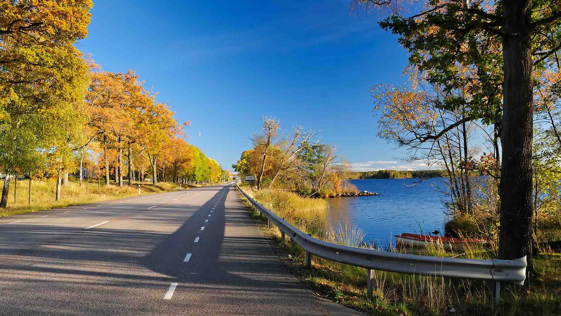 Sweden self-drive tour in autumn